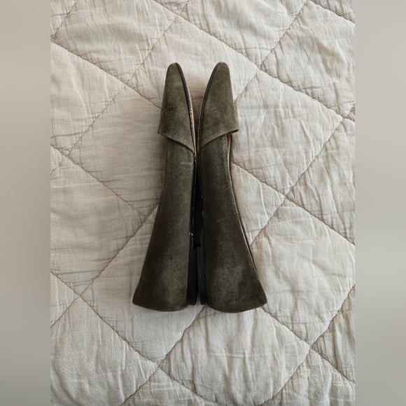 Crown Vintage Olive Green Suede Women Pointy Toed Flats Holiday Fall | 8.5 - Picture 5 of 8